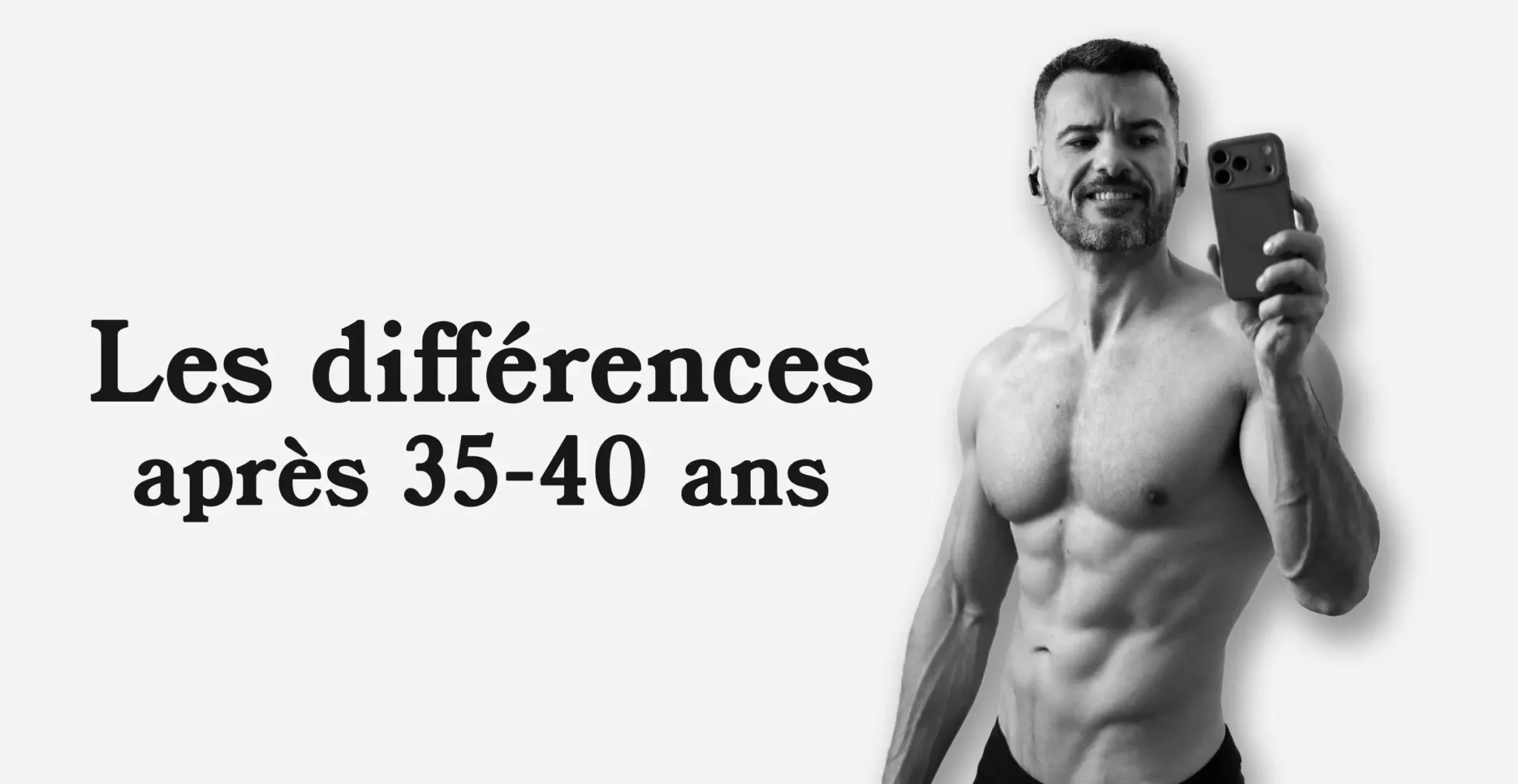 Homme musclé naturel après 35-40 ans, photographié torse nu